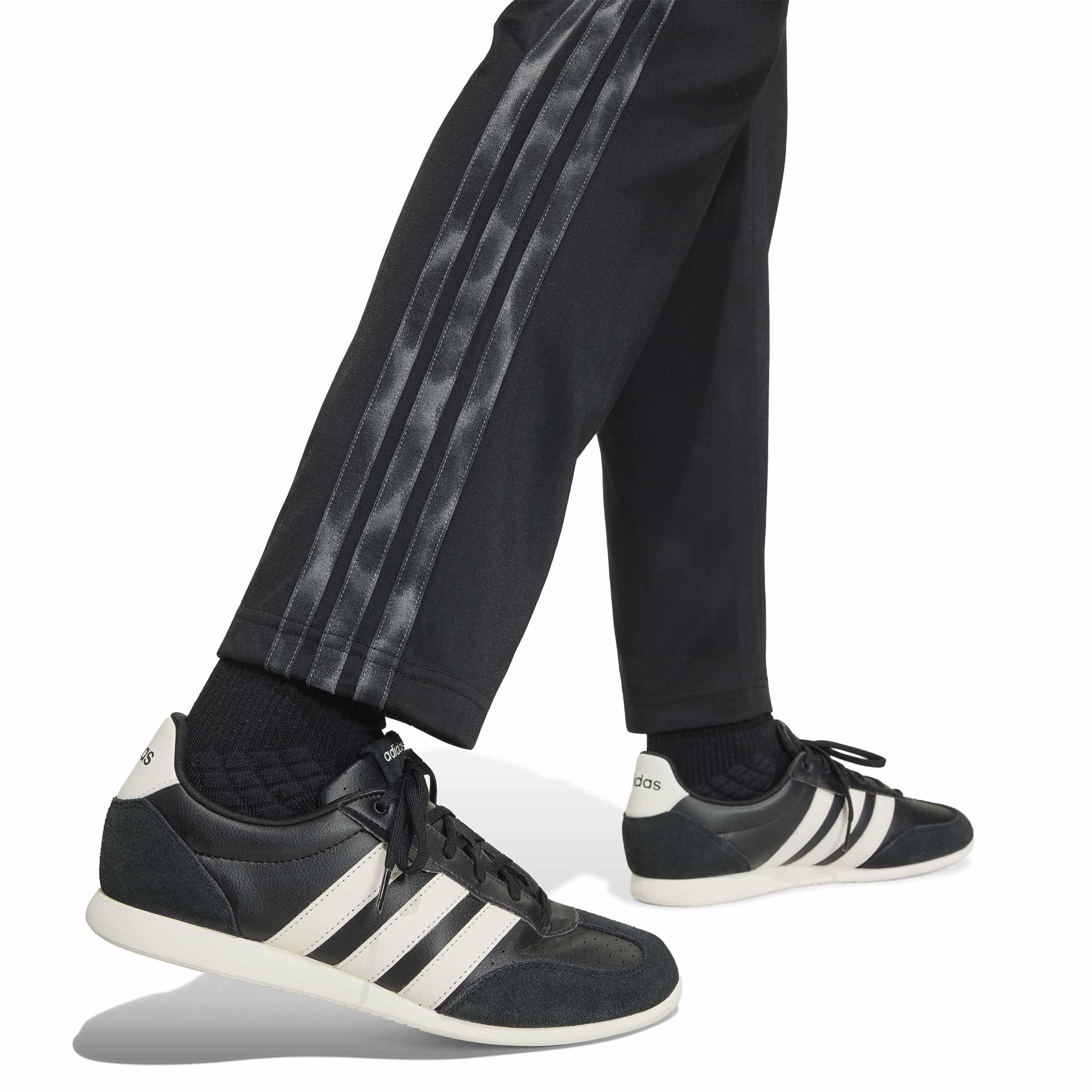 adidas Damen 3-stripes Leopard Print Tracksuit Trainingsanzug (1er Pack)