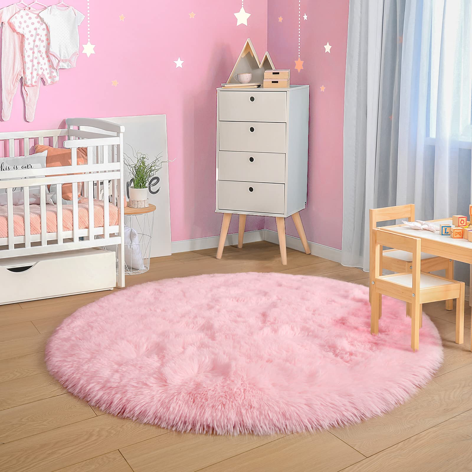 Mofish Round Rug for Bedroom, Fluffy Circle Rug for Girls Kids Room, Shaggy Circular Carpet for Teens Baby Bedroom Home Decor, (Pink,140 * 140CM)