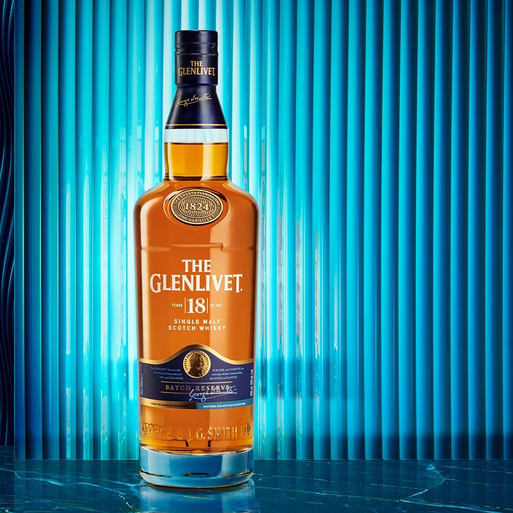ウイスキー THE GLENLIVET 18 Years Old Whisky Glenlivet 18 anos 750 ml na Casa da Bebida