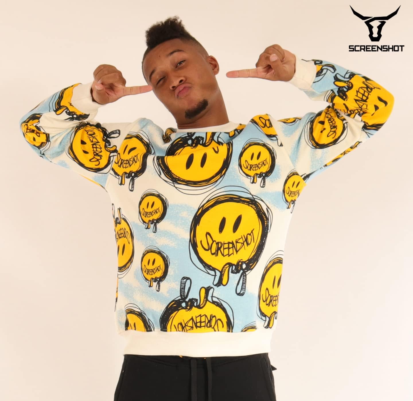 SCREENSHOT Mens Urban NYC Graffiti Hip Hop Fleece Pullover Active Fashion Crew Neck Sweatshirt Top - Image 3