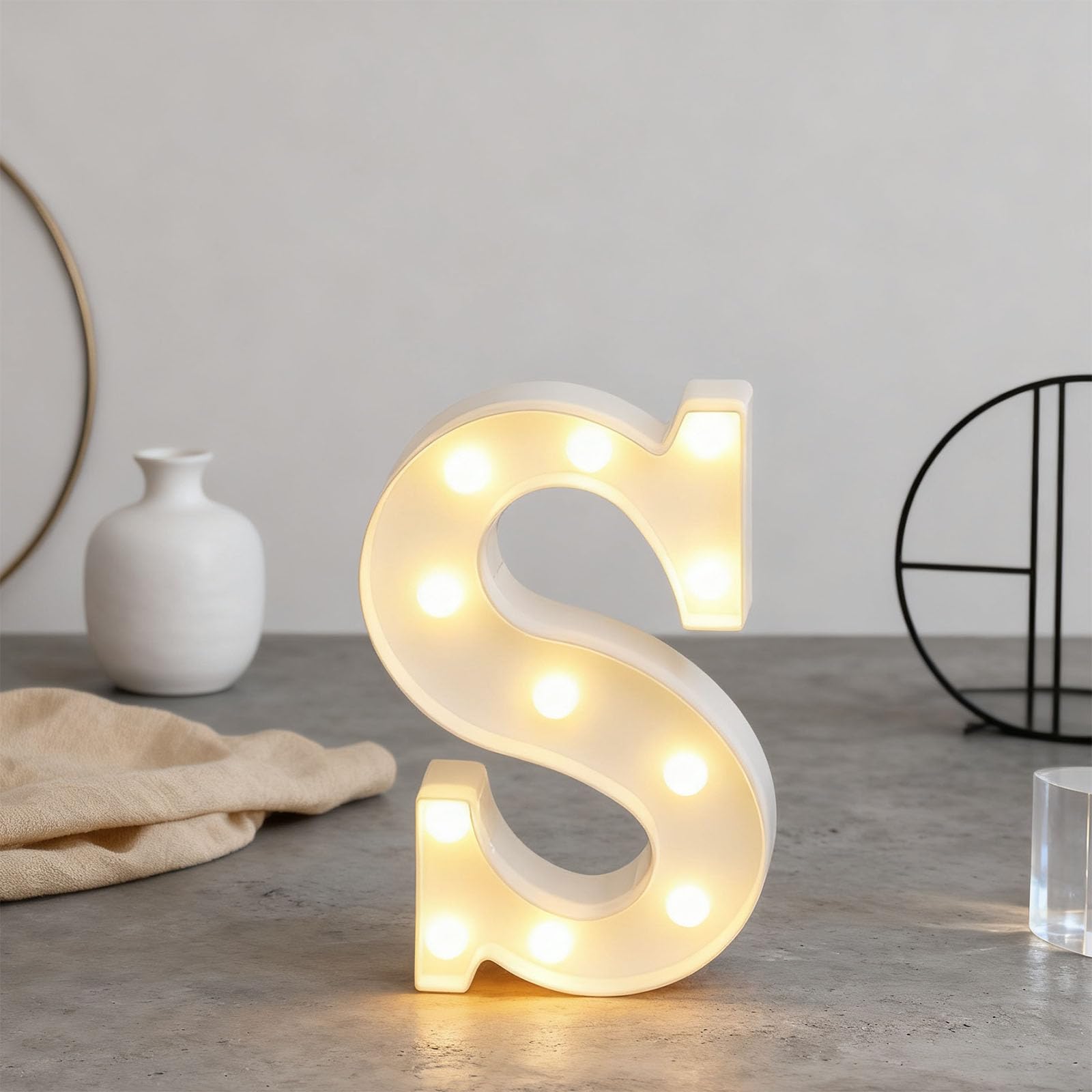Letter S Sign Lights Battery Powered Decoration Table Lamp Warm White LED Night Light for Children'S Room, Bar And Caf É Decor, Valentine'S Day Gifts (4.88"*8.86"*1.63") — image 1