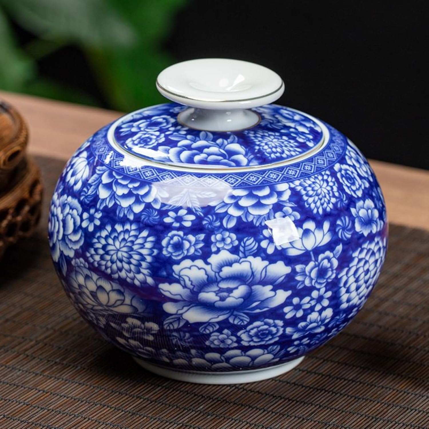 Blue and White Porcelain Tea Caddy, 780ml 26.4oz, Storage Tank Ceramics Sealed Storage Tank