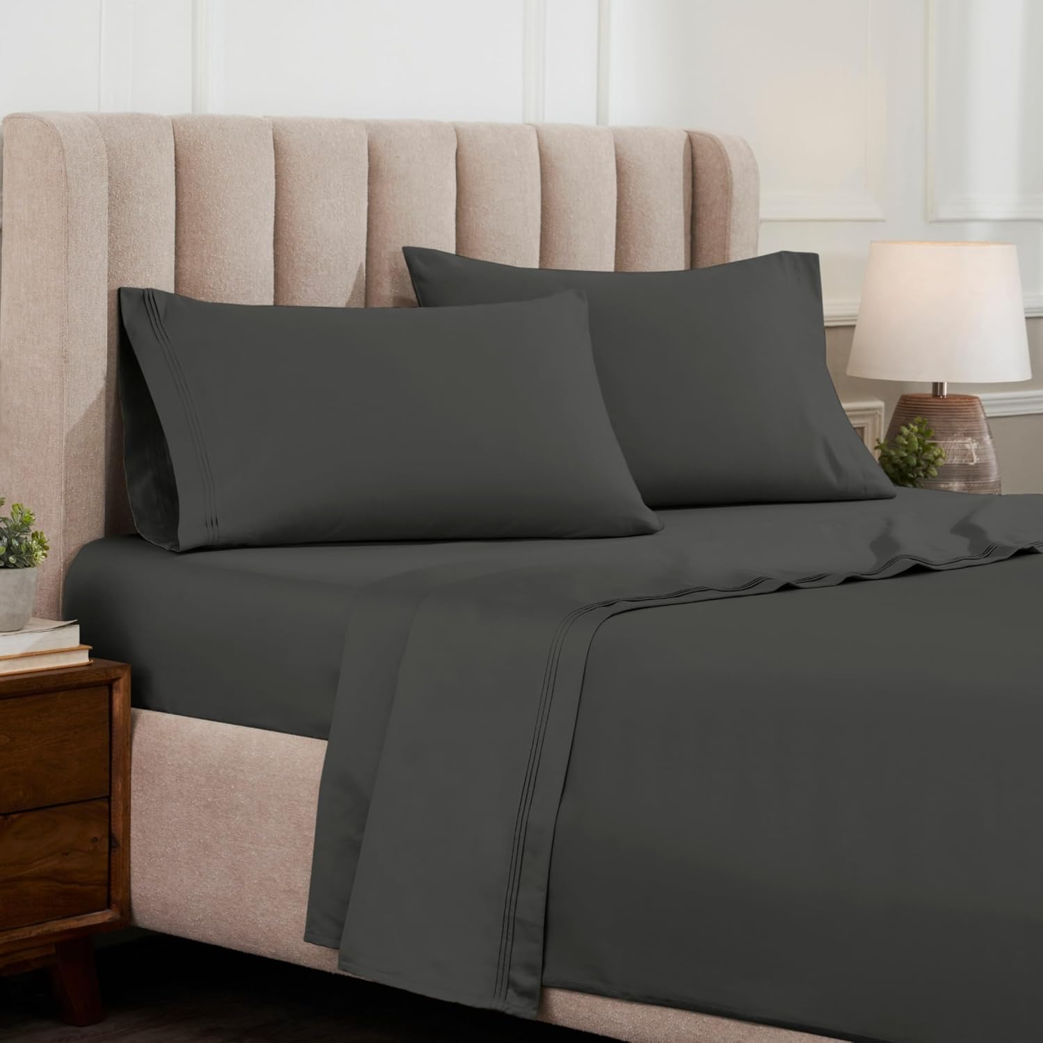 Superior Egyptian Cotton 4 Piece Sheet Set, Luxury 1000 Thread Count, Modern Design, Sustainable Sheets, Soft Basics, Solid, Deep Pocket Fitted Sheet, Flat Sheet, Pillowcases, California King, Grey