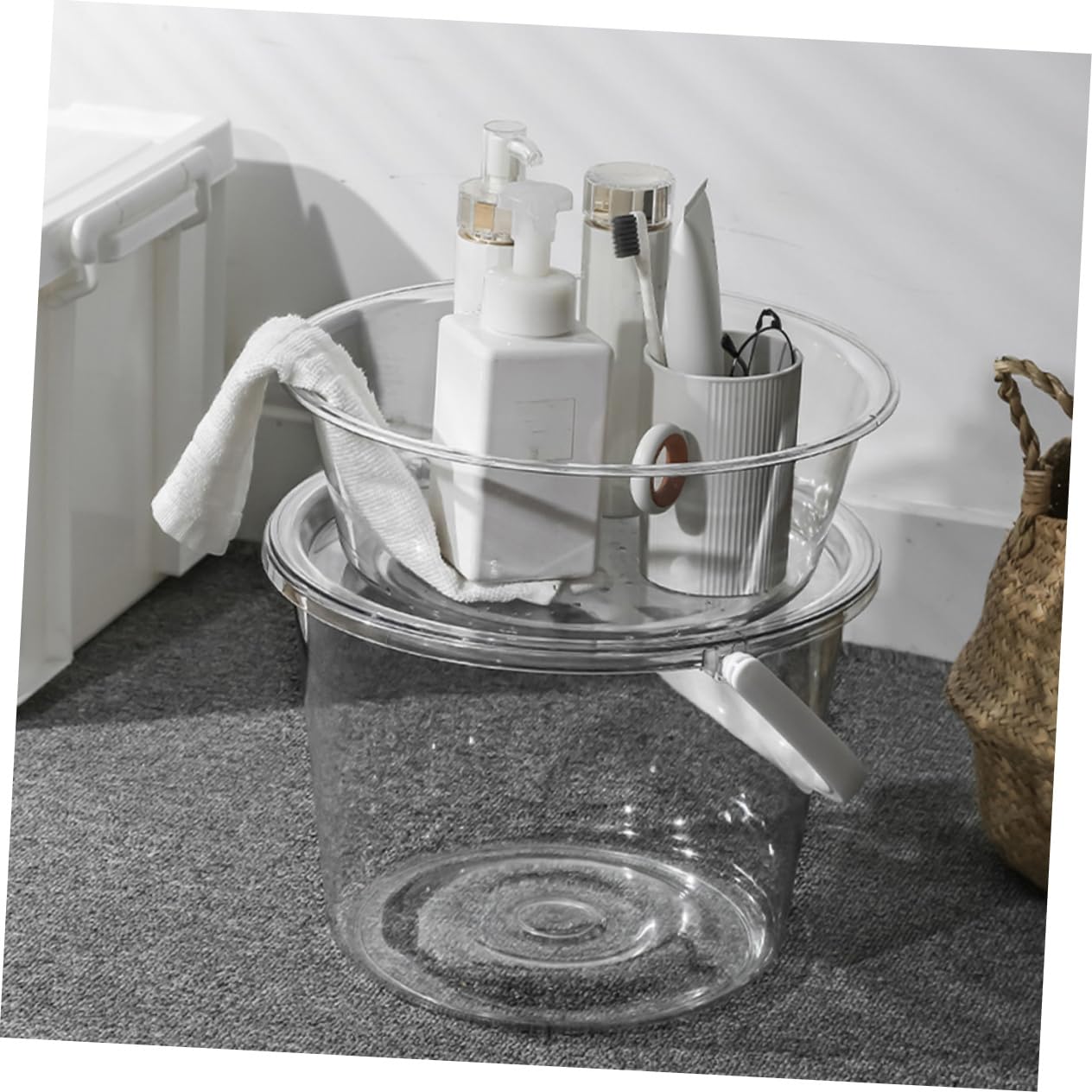 Transparentes Wascheimer Satz mit Griff und Deckel aus Kunststoff