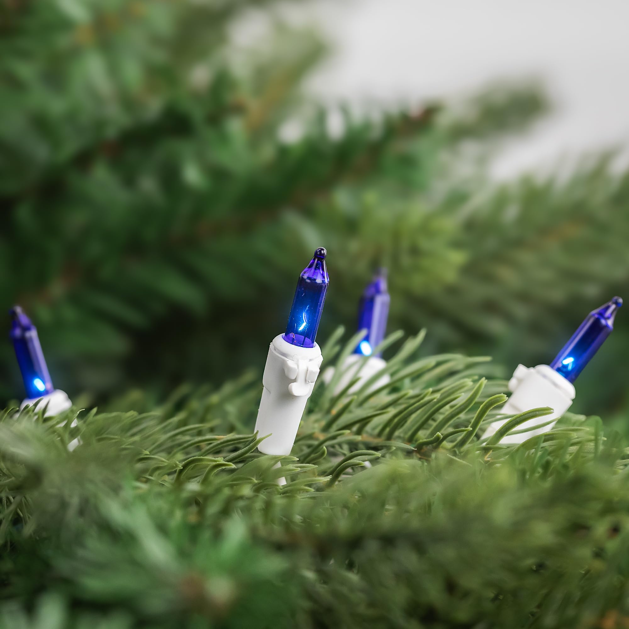 35-Count Blue Mini Christmas Light Set, 7ft White Wire