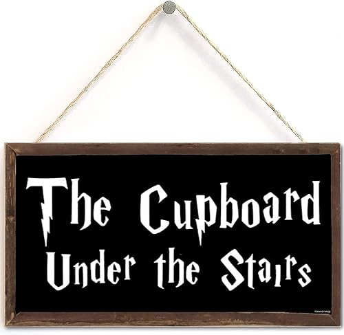 TOMATO FANQIE Letrero artístico de pared con texto en inglés "The Closet Under The Stairs", diseño colgante de regalo para el hogar, cafetería, bar