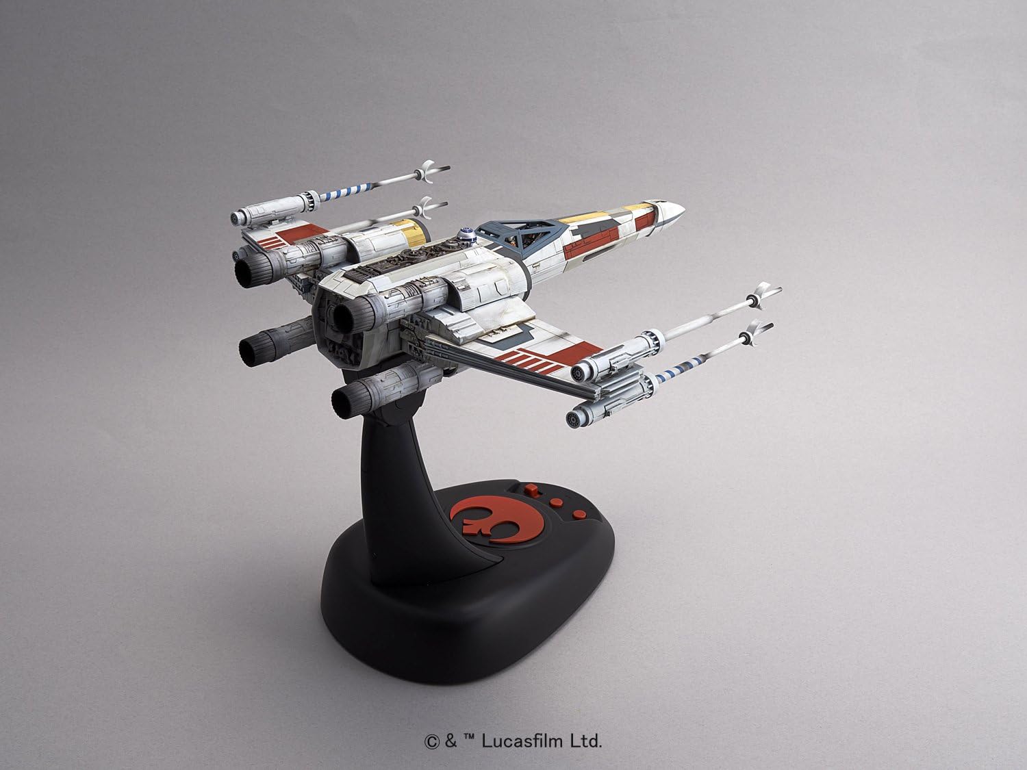 Bandai Hobby Star Wars 1/48 X-Wing Starfighter Moving Edition Star Wars
