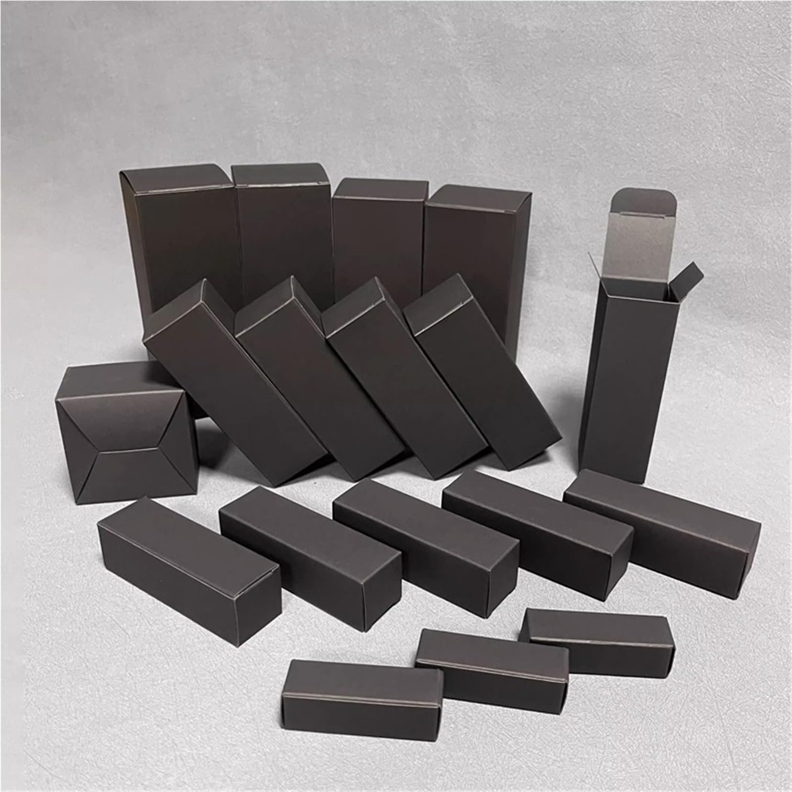 Packung Kraftpapier-Lippenstiftetuis 50 Stück schwarze Geschenkbox aus Pappe