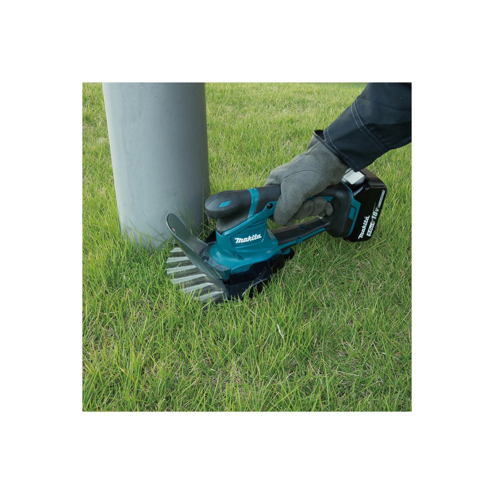 Makita DUM604RTX 18V Li-Ion LXT Grasschere komplett mit 1 x 5,0 Ah Akku und Ladegerät