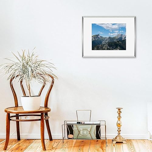 Vista 314 de Frametory - Marco de aluminio de 11 x 14 para fotos de 8 x 10 (en pulgadas), con paspartú marfil, de pared, con gancho de sierra, pestañas Bronce