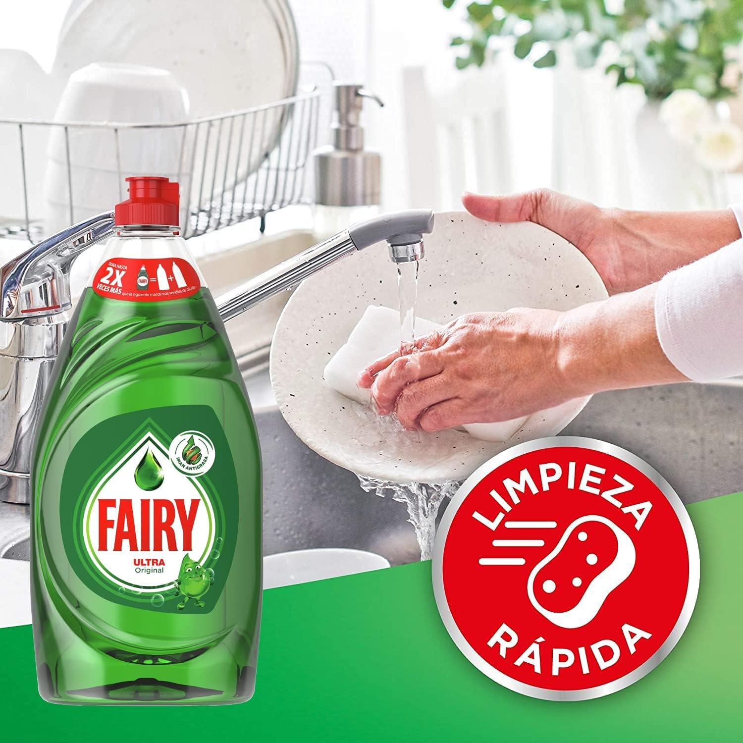 Fairy Ultra Original Líquido Lavavajillas 820ML Fórmula Efectiva Que Deja Los Platos Relucientes, Impresionante Poder Antigrasa