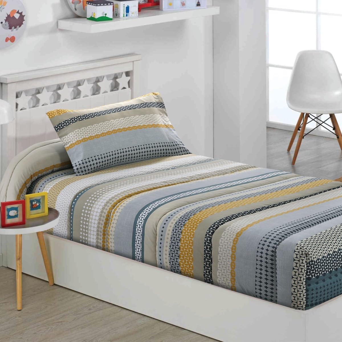 DHESTIA HOME Edredon Ajustable Relleno 350 Gr Tejido Algodón y Poliéster Karima Color Único Talla Cama 105
