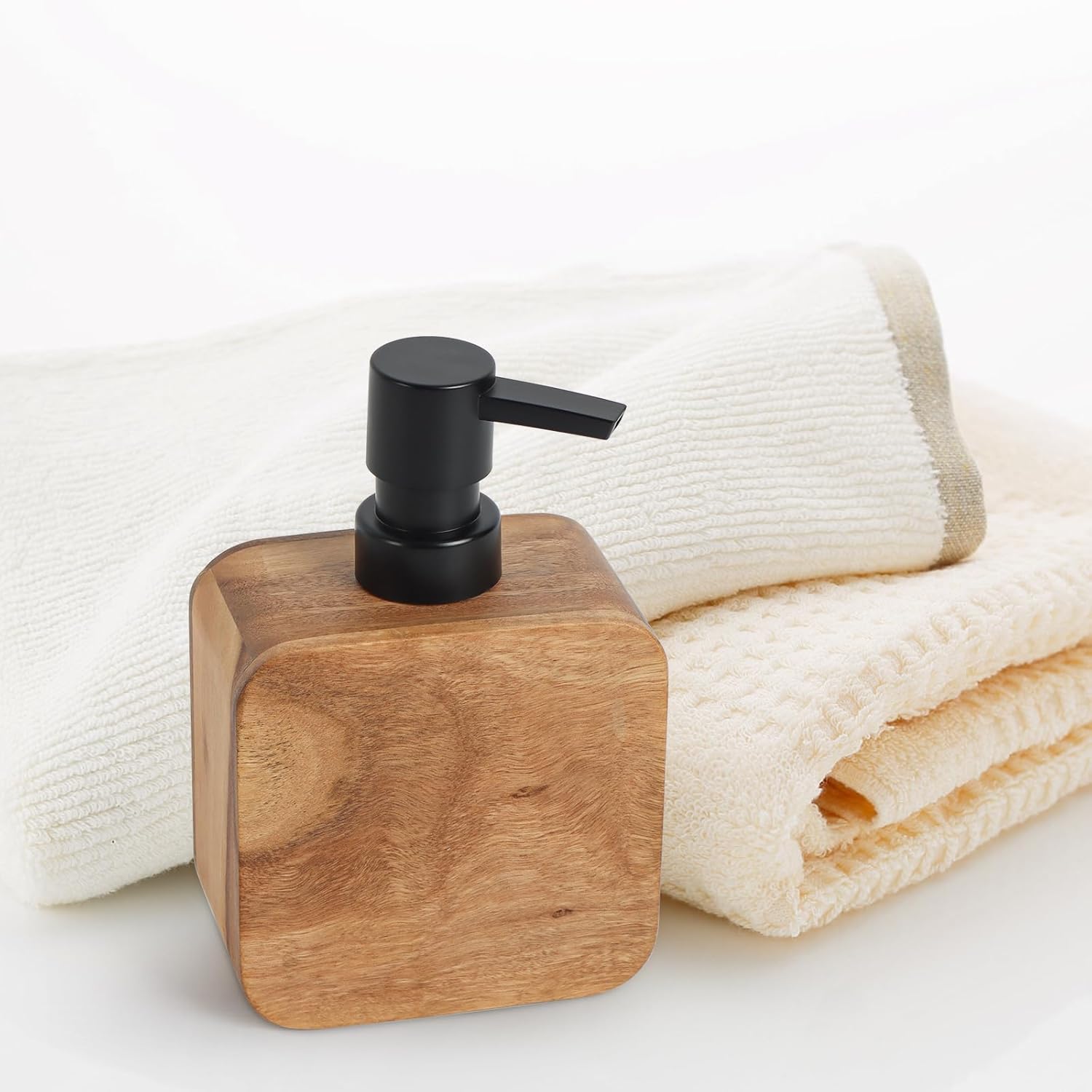 Handmade Mango Wood Soap Dispenser, Elegant Design, Easy to Fill, Liquid Dispenser Suitable for Homes, Bathroom, Hotels, Restaurants | Elegant Design, Easy to Fill, Liquid Dispenser, Suitable for Homes, Bathroom, Hotels, Restaurants
