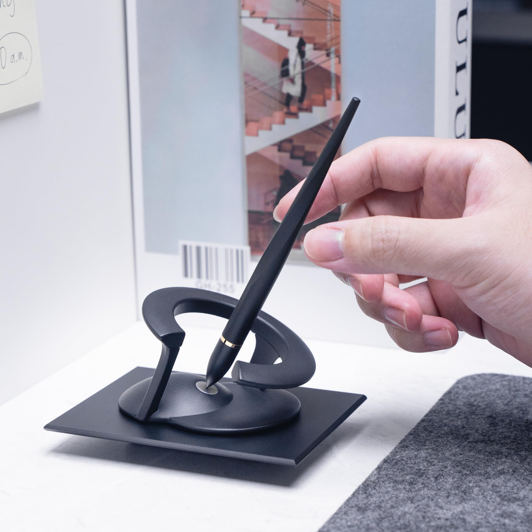 novium Dock - Metal Display Stand, Aluminum Made, Compatible with Hoverpens, Office Desk Essentials, Black - Image 2