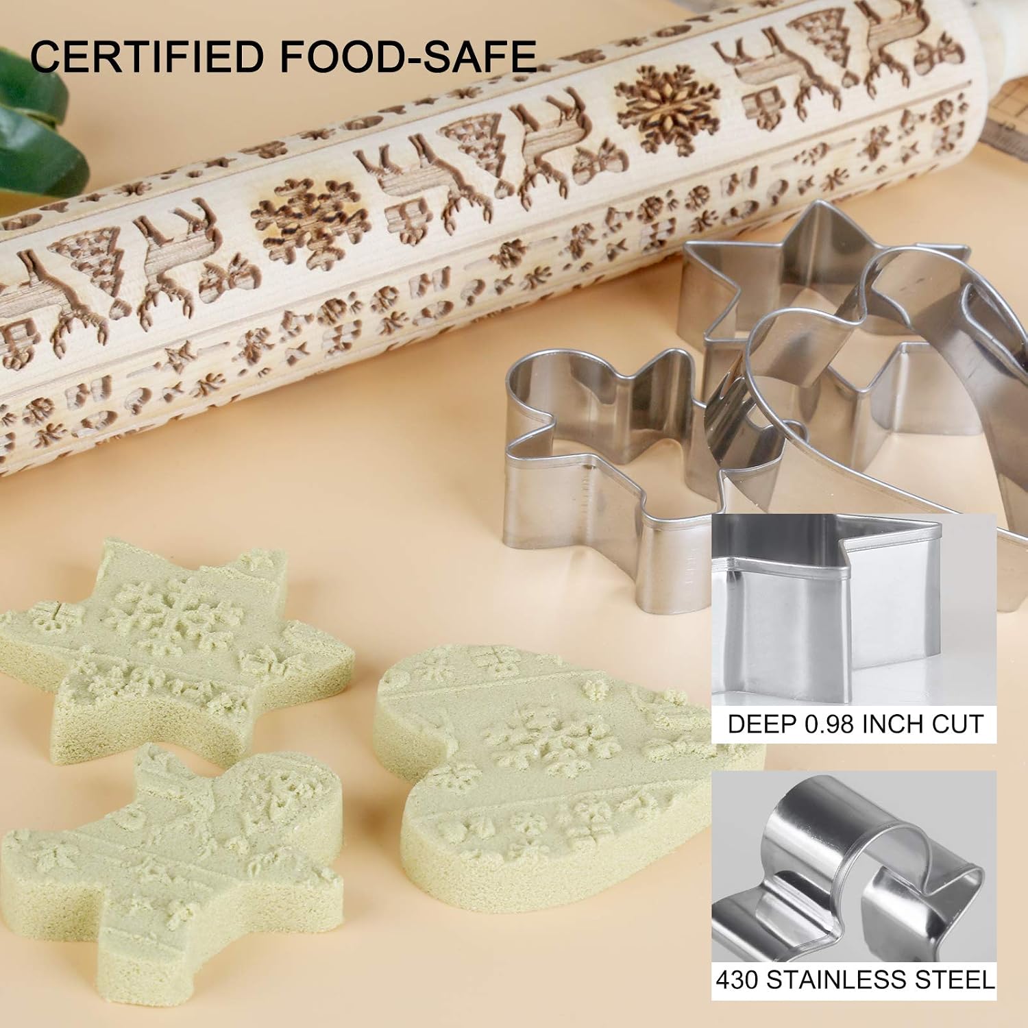 Christmas Wooden Rolling Pin with 3Pcs Cookie Cutters 100Pcs Candy Bags for Baking 3D Elk Embossed Rolling Pins Christmas Party Decoration Designed Rolling Pin for Kids Adults Xmas New Year DIY Gift