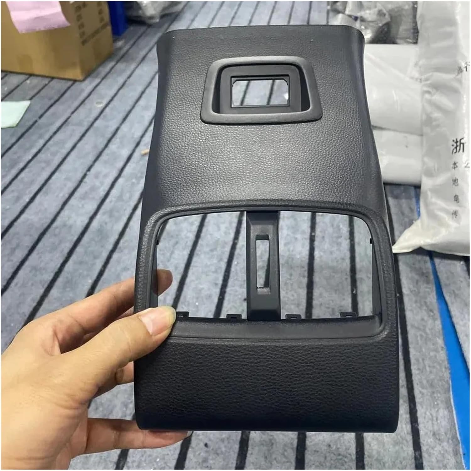 Automotive Air Conditioning Vents Fit For Toyota Fit For Corolla Levin 2019 2020 2021 A/C Air Conditioning Rear Outlet Vent Air Conditioner Vents Grille Air Grille nice-looking(Outlet)