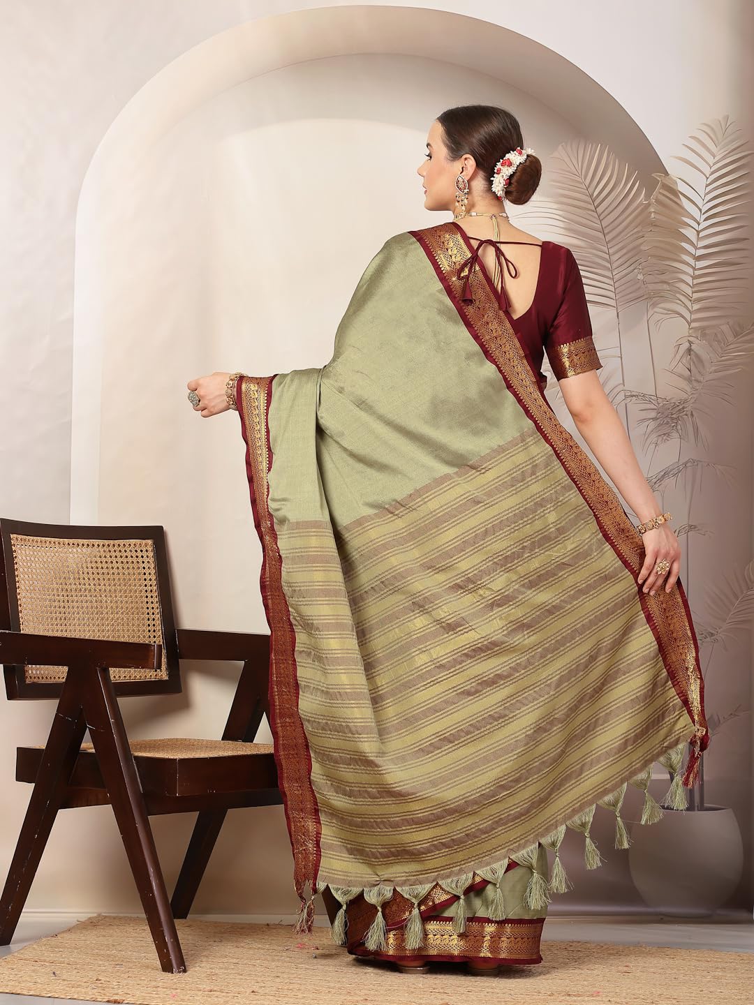 Stylum Women's Solid Traditional Banarsi Zari Border Silk Saree (Srmehandigeera_Mehandi)