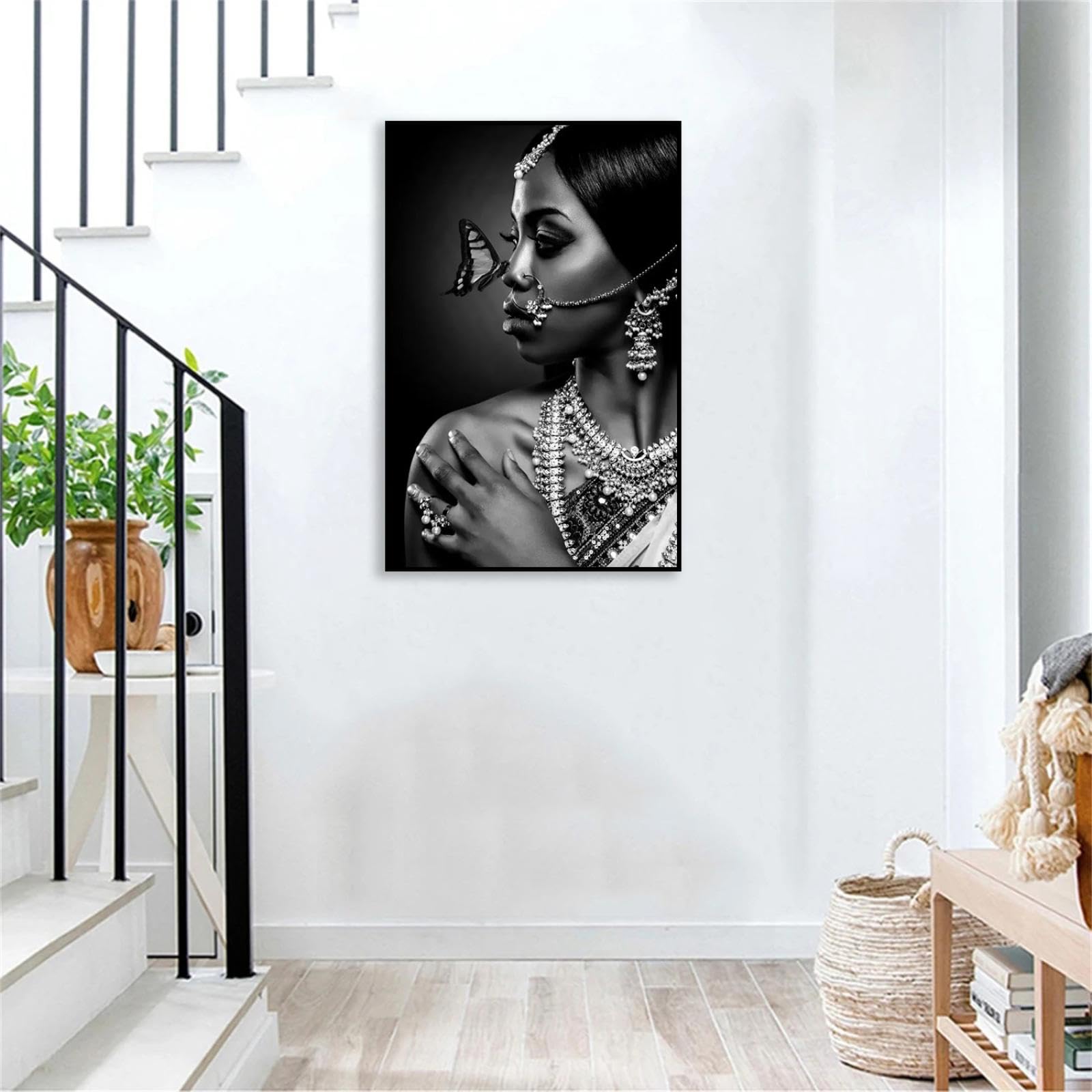 MOBYAT Joyería en blanco y negro,mujeres indias con mariposas,carteles e impresiones,pintura artística en lienzo,cuadro artístico de pared para sala de estar,90x60cm(36x24 pulgadas),marco negro