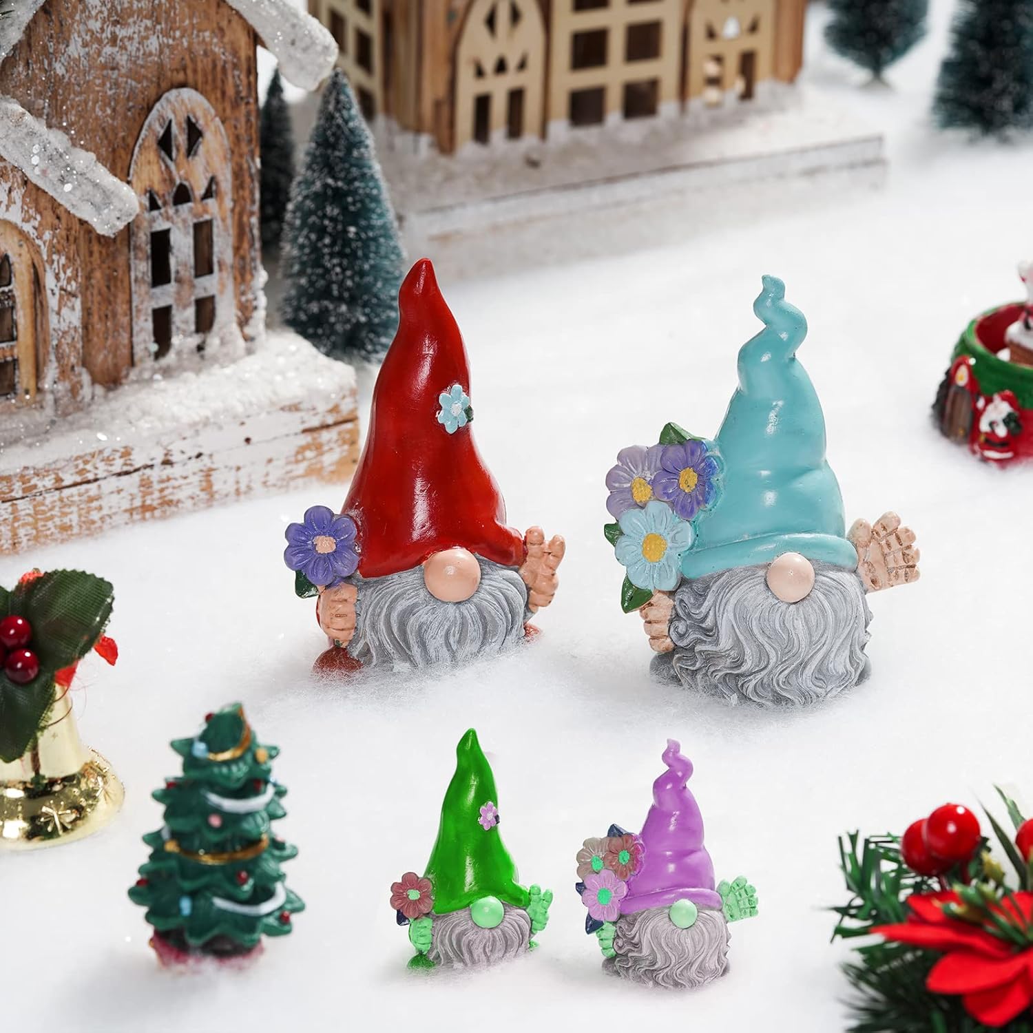 HESTYA Christmas Snow Blanket Roll Glitter Snow Blanket Fake Snow Blanket for Christmas Village Artificial Snow Carpet Snow Blanket Fluffy Fake Snow for Xmas Decoration (1 Pack, 4.9 x 6.5 Ft)
