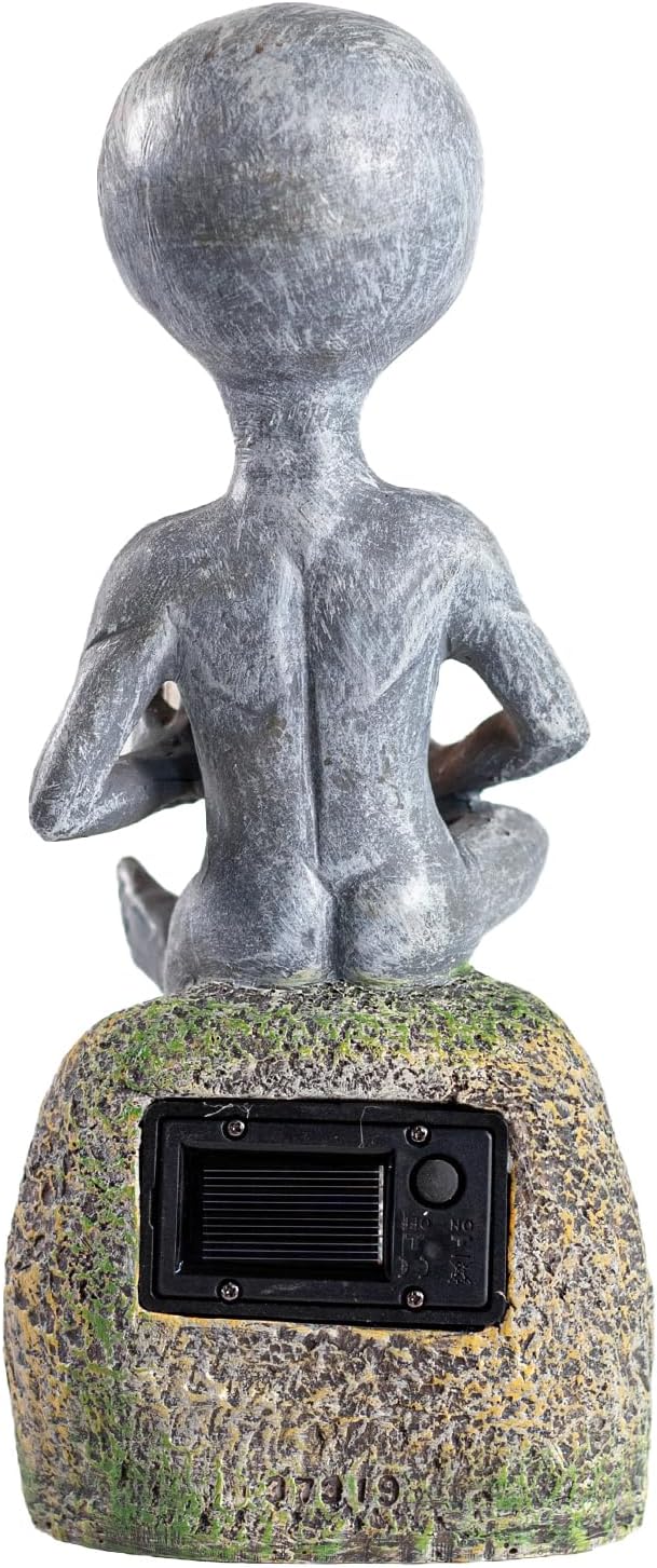 Solar Powered Alien Garden Statue with Coffee Cup, Funny Outdoor Decor, 11.6 x 5.1 x 4.5 inches