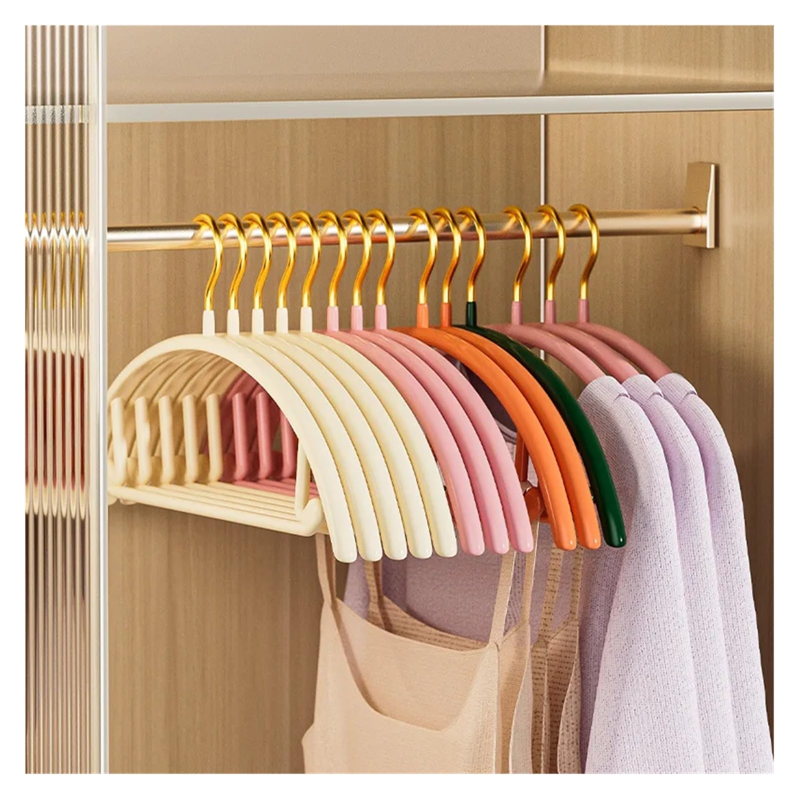 Lot de 10 cintres antidérapants solides et durables avec design non marquant pour une meilleure prise en main et organisation – Idéal pour le rangement de garde-robe