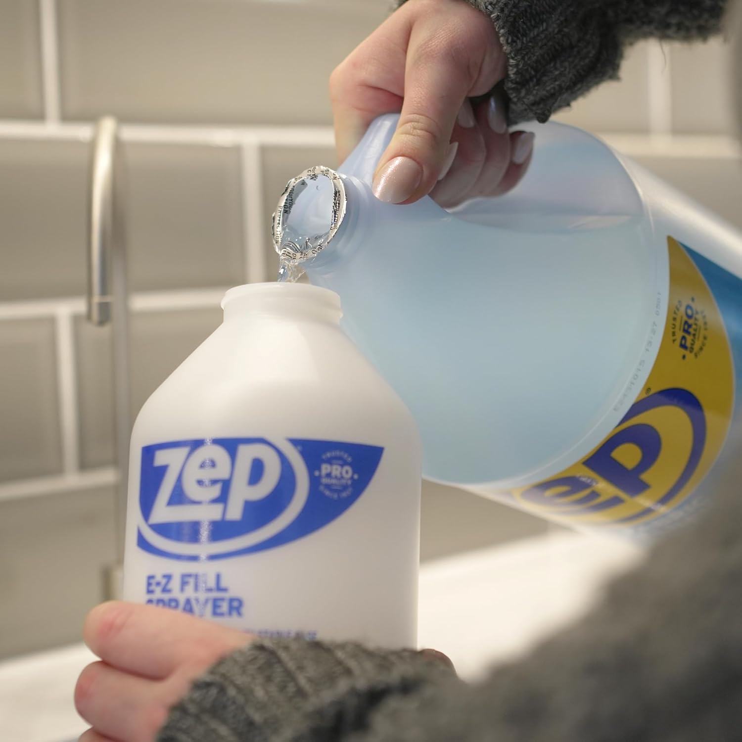 Zep Air Freshener and Fabric Odor Eliminator - Fresh-Breeze Scent - 1 Gallon (Case of 4) ZUAIR128 - Long-lasting Fragrance that Neutralizes Tough Odors on Contact