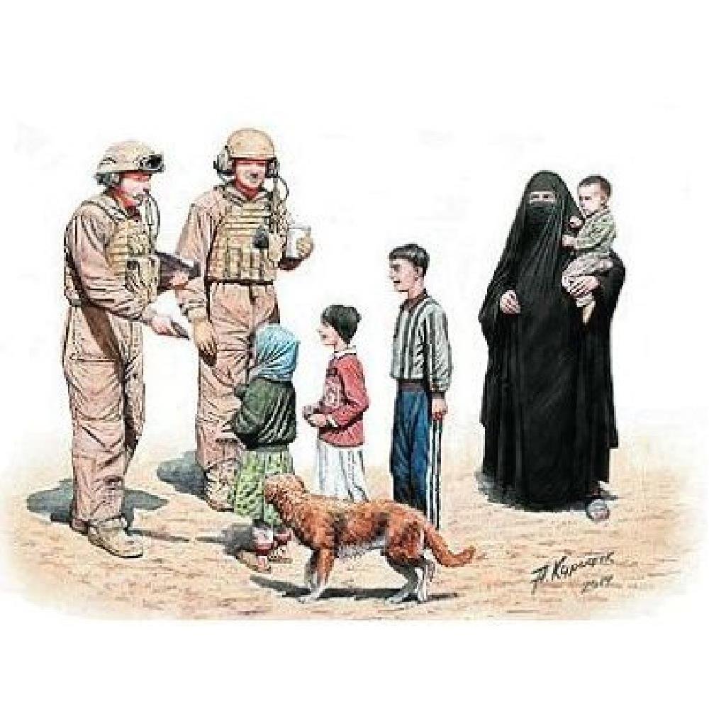 1/35 the United States, and armored vehicles soldiers two-body + Middle East Women & Children