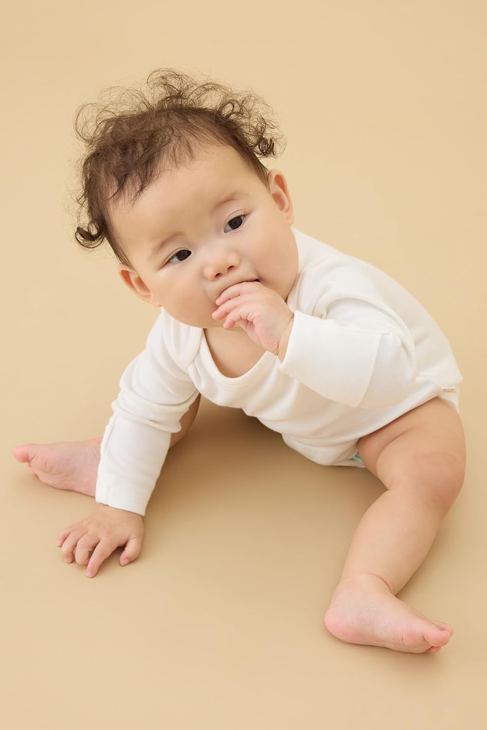 MORI Baby Supreme Comfort Long Sleeve Bodysuit for Boys and Girls - Unisex Romper with Envelope Neck and Nickel Free Popper