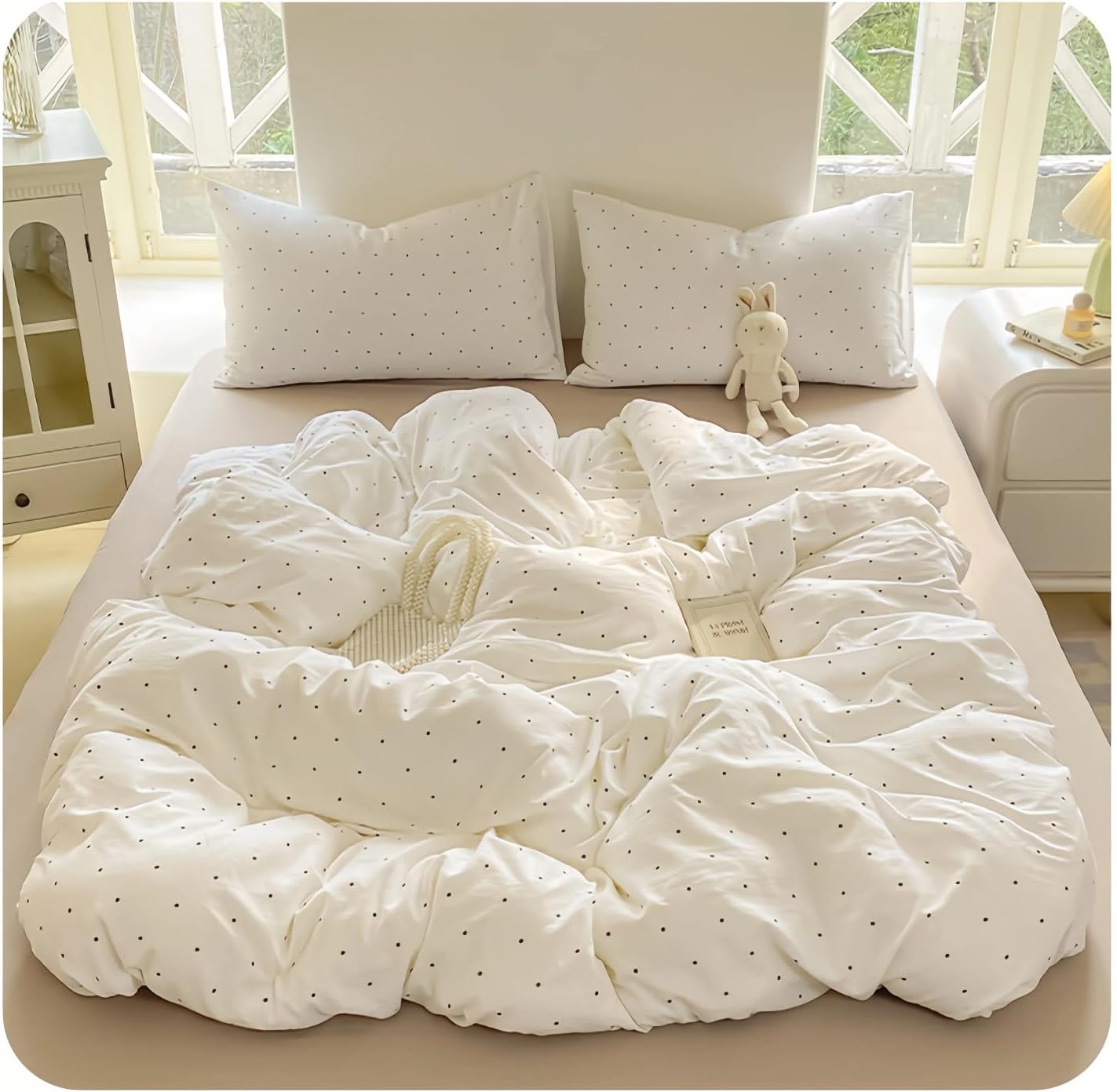 Polka Dot Duvet Cover Set, Queen Size, White, Cloud Like Softness, Comfy Bedding, 3 Piece