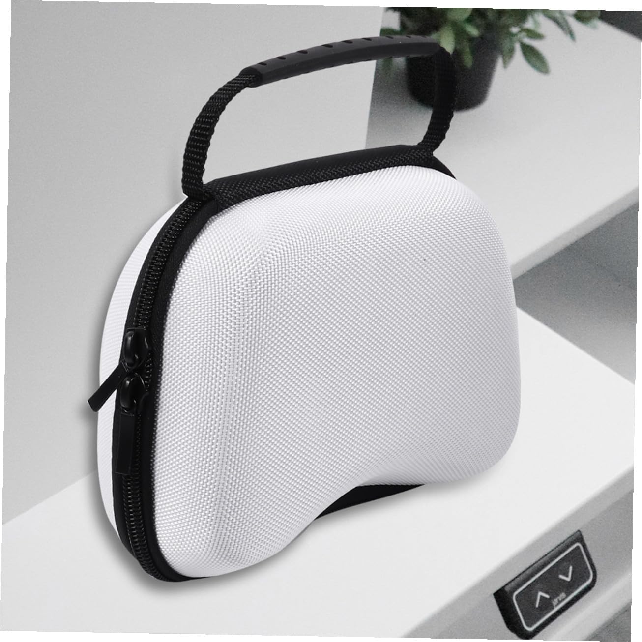 LABRIMP Storage Bag Protective Pouch for Controllers Lightweight and Portable Design for Gaming Accessories and Travel image 4