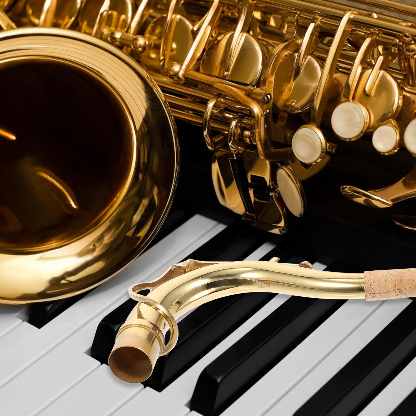 Collo Pratico Curvo e Dorato Ottone Sassofono Accessorio in Professionale per Sax Contralto, per Musicisti Amatori e Professionisti