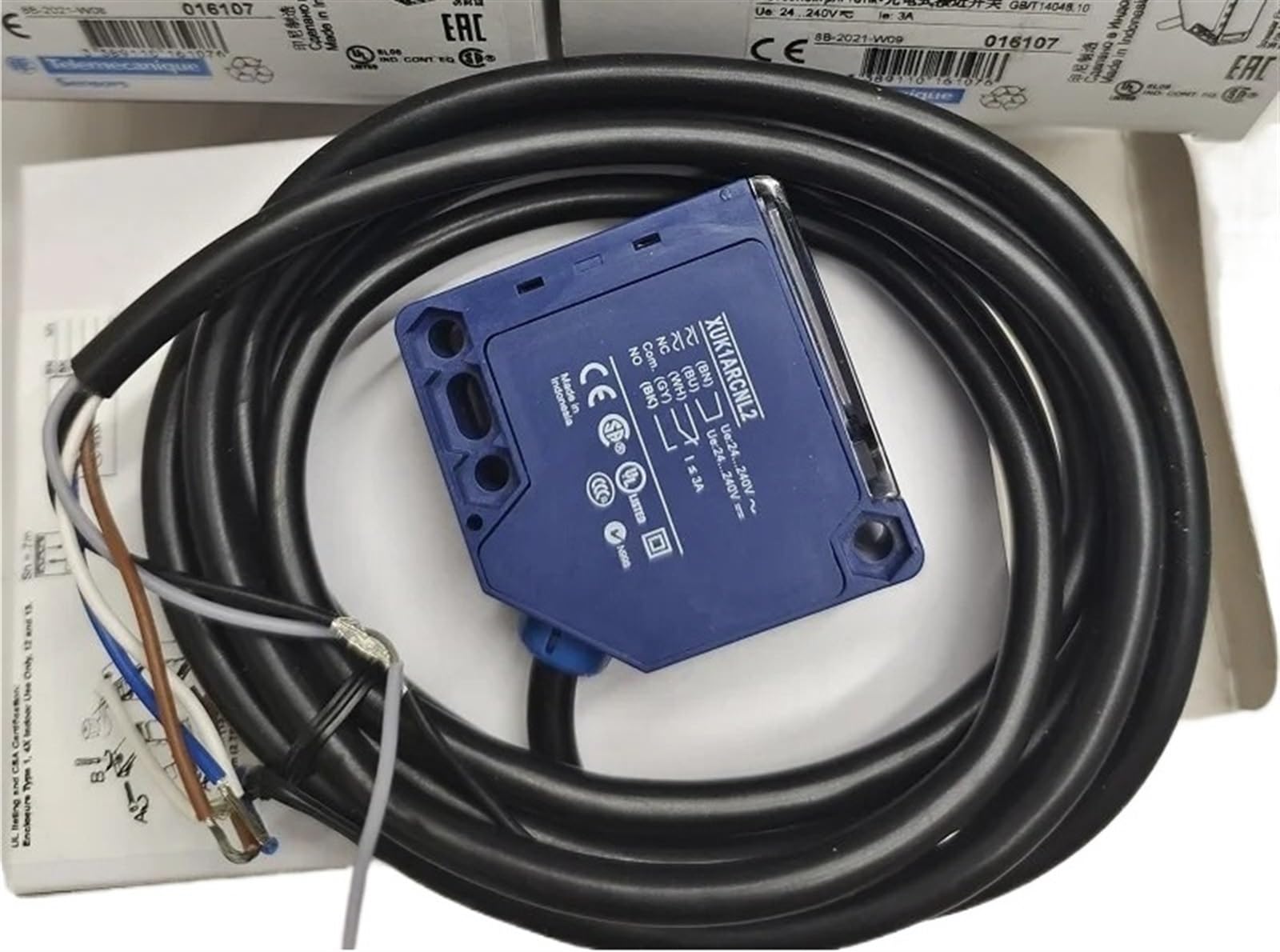 CXFCIHFT Photoelectric sensor XUK1ARCNL2 XUK9ARCNL2 reflective, Sn 7 m, 24...240VAC/DC, cable 2 m(XUK1ARCNL2)