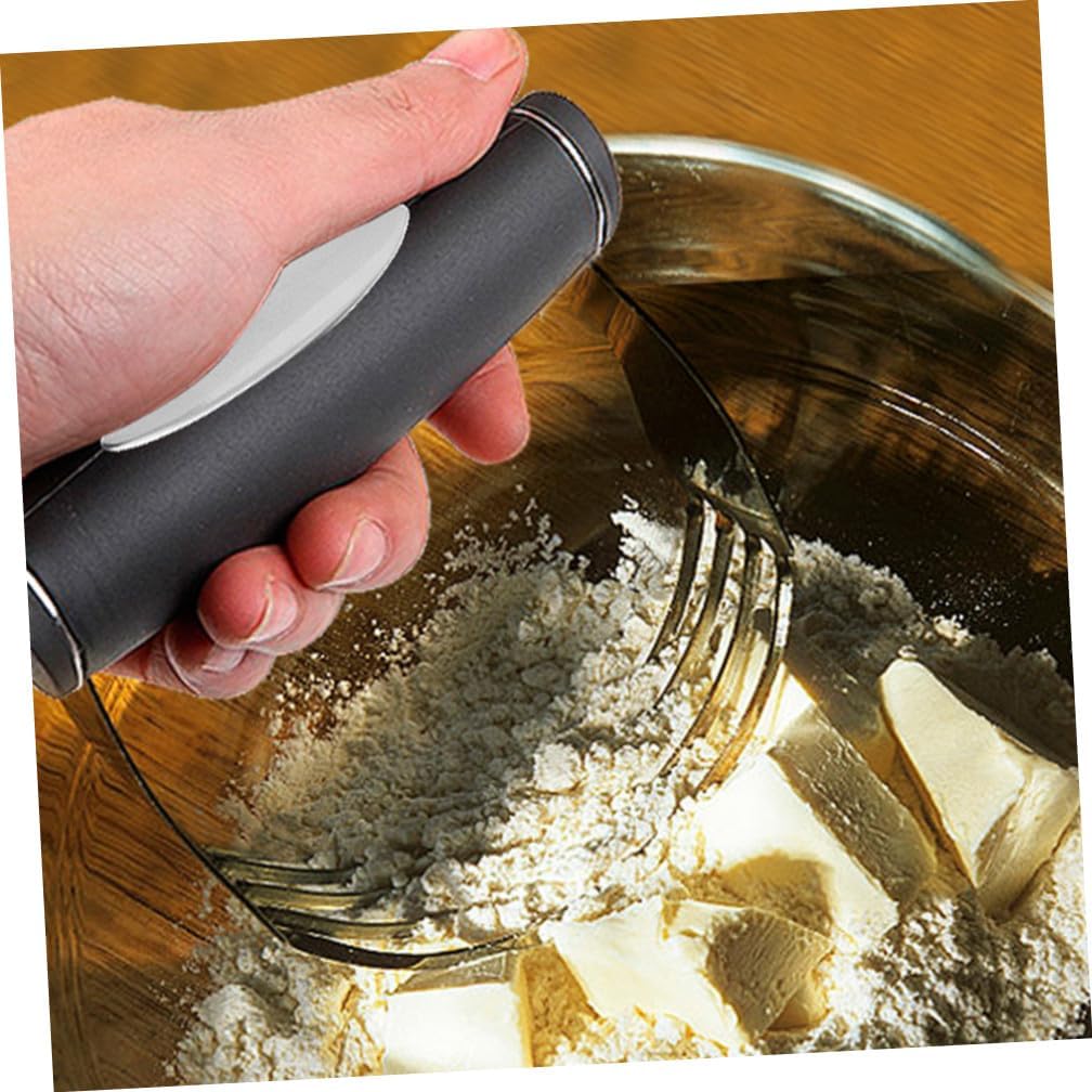 Stainless Steel Cookie Cutter and Dough Chopper Set, Pastry Scraper Baking Tool Kit for Cookie and Biscuit Making, Kitchen Gadget for Home Baking and Pastry Preparation