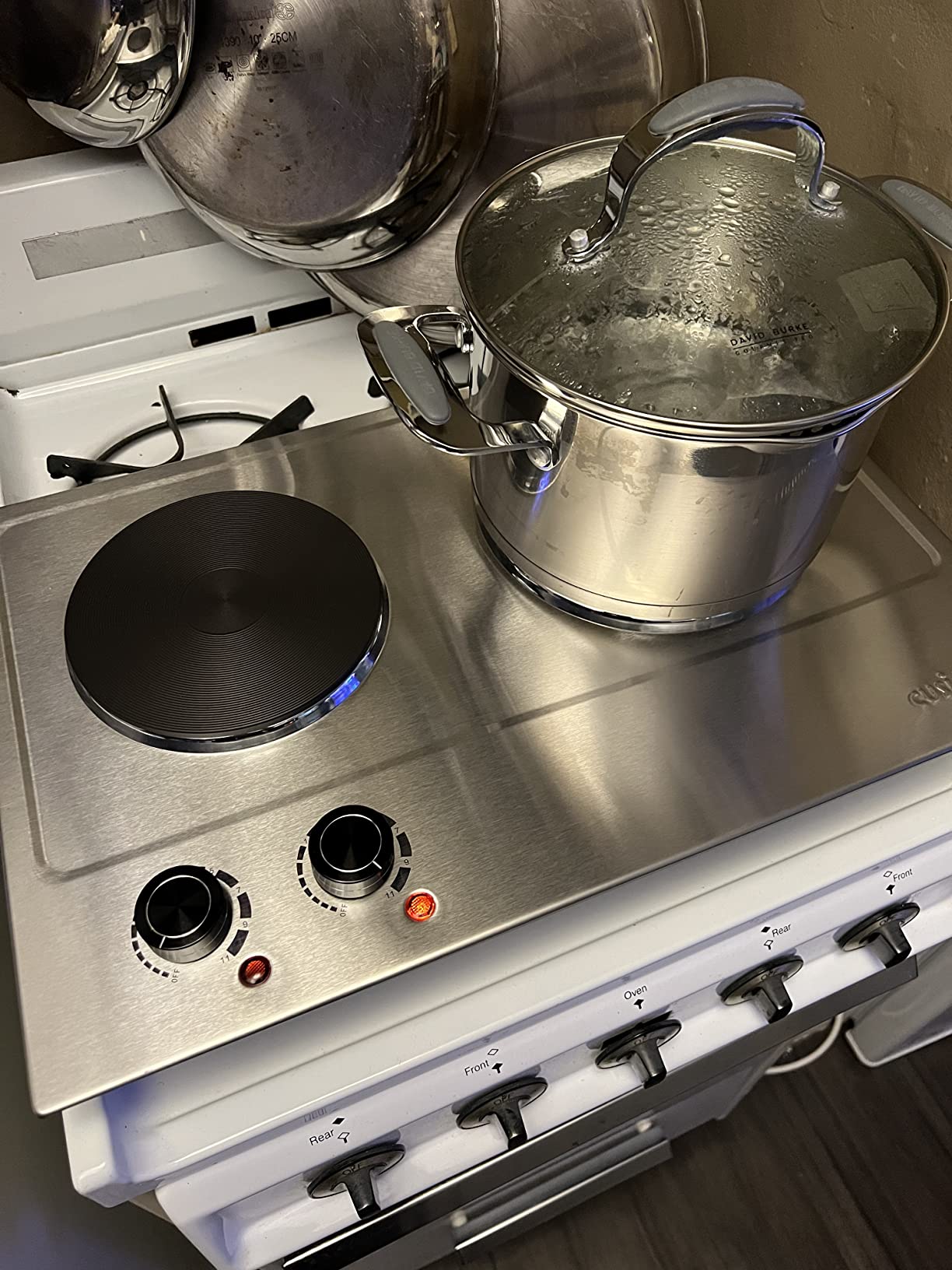 13/mo Finance CUSIMAX 1800W Ceramic Electric Hot Plate for Cooking