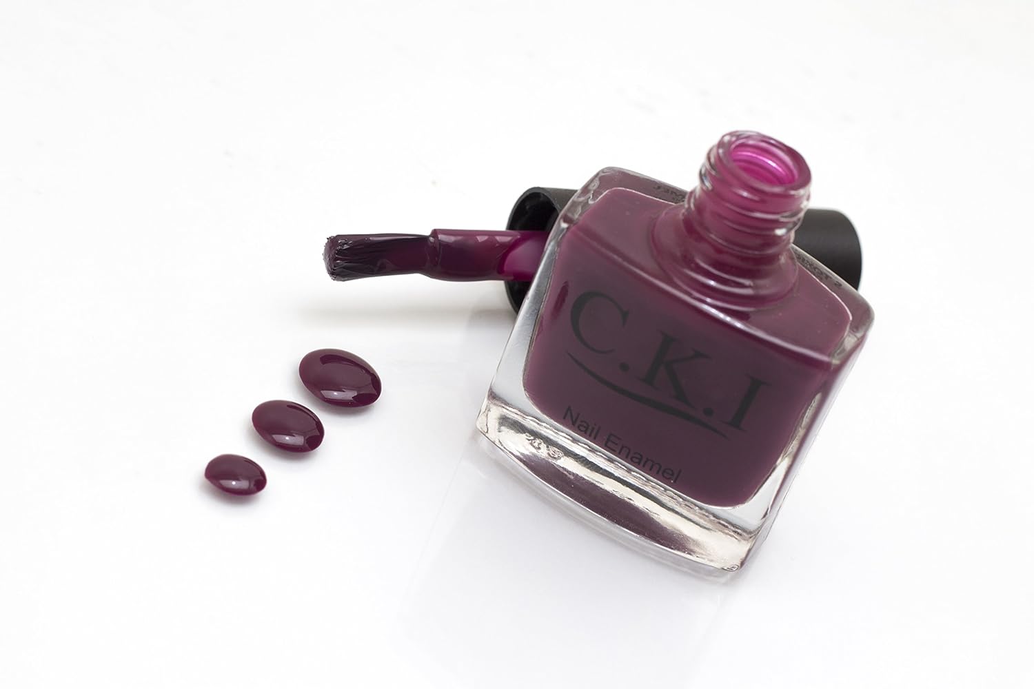 C.K.I Nail Enamel Finn 9 ML, 707