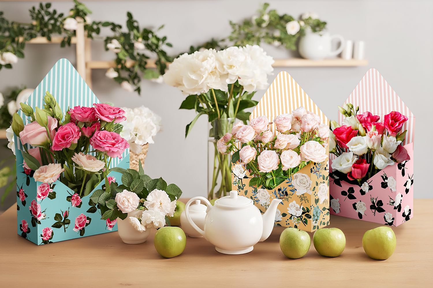 Lyforpyton Blue Mother's Flower Arrangement Gifts Boxes , Envelope Gift Box For Flowers , Foldable Decorative Bouquet Packaging Paper Box, Suitable for Flower Shop , Wedding , Party , Birthday , Valentine's Day and Mother's Day（4 Pcs )