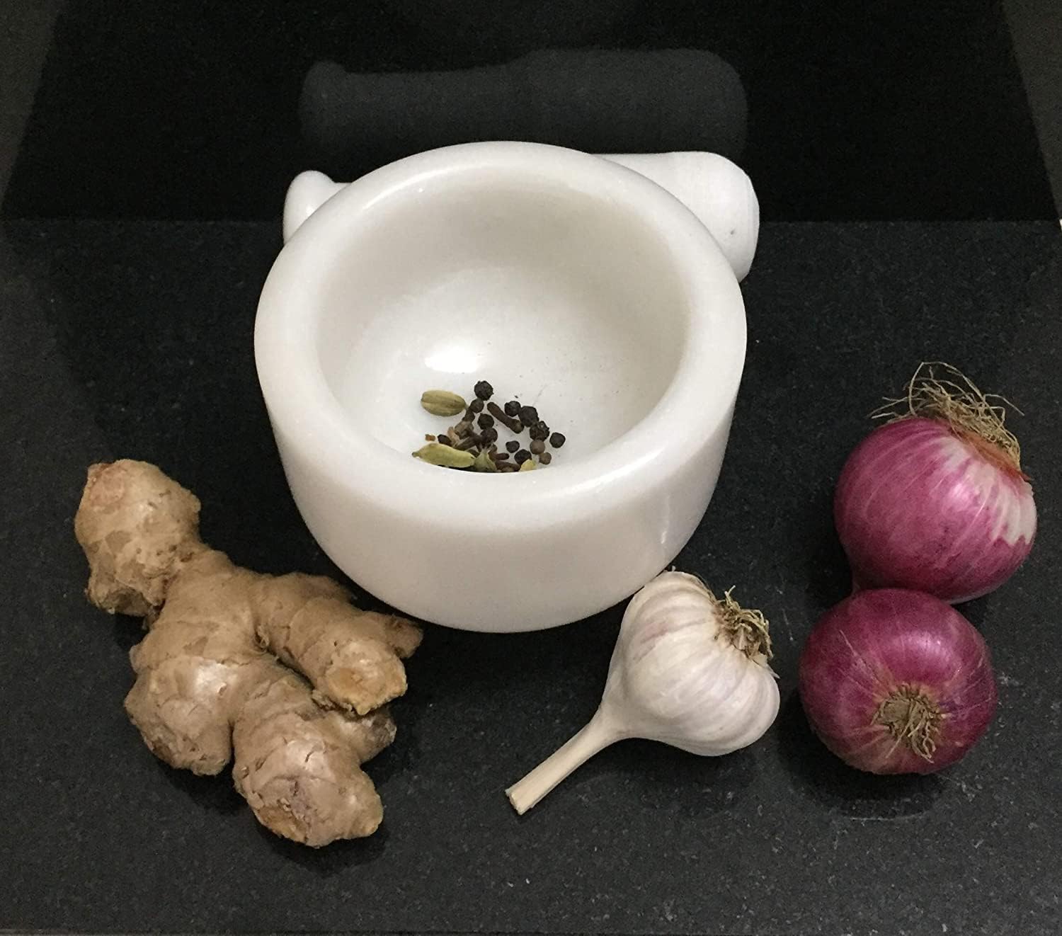Marble Mortar and Pestle for Grinding Spices Herbs and Ginger in Kitchen Use0001