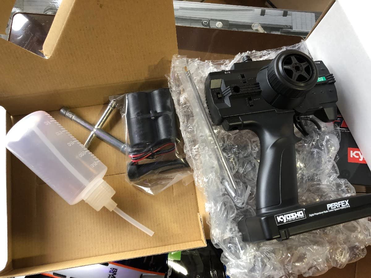 Amazon.co.jp: 未使用未走行 KYOSHO エンジンカー PureTen GP FAZER