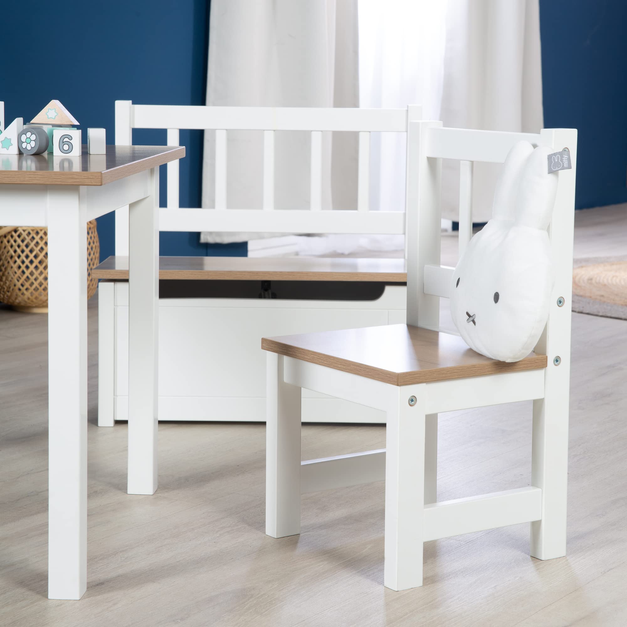 roba Ensemble Table et 2 Chaises Enfants Woody - Plateau et assises en Aspect Bois - Résistants aux Rayures - pour Filles et Garçons de 2 Ans et Plus - Blanc