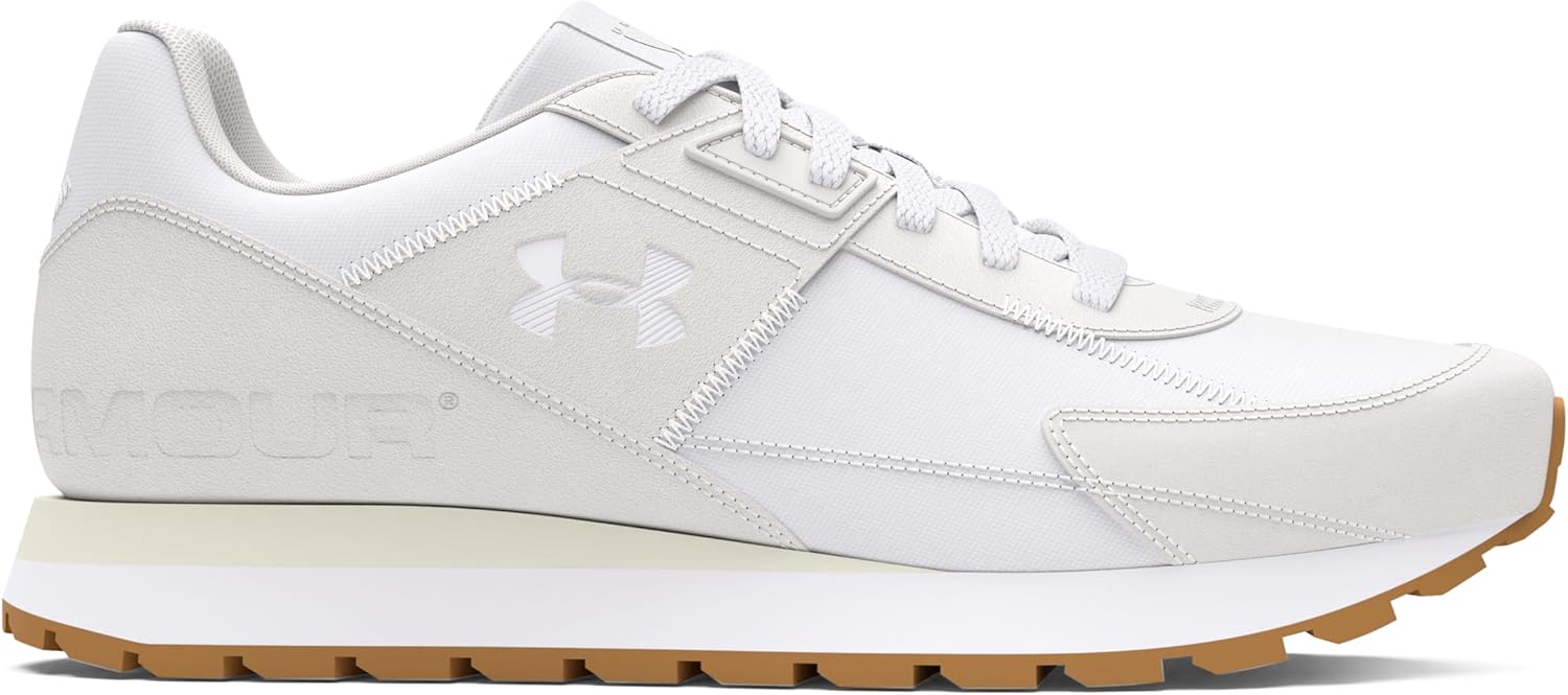 Under Armour Women's Essential Runner Sneaker