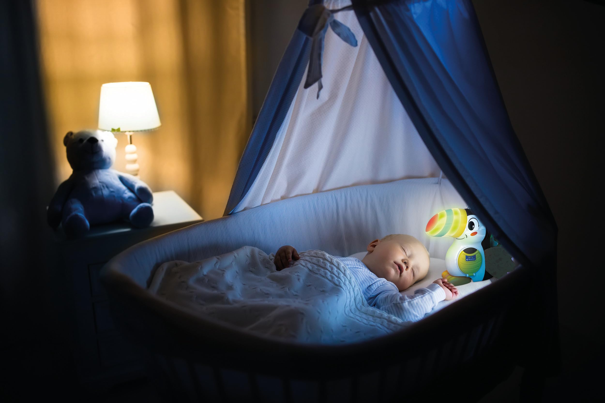 Milan Le Toucan Gourmand Jouet d'Éveil Interactif pour Bébé Dès 12 Mois | Insère les jetons fruits pour apprendre couleurs et mots en s'amusant bien | sons et lumières | cadeau naissance idéal