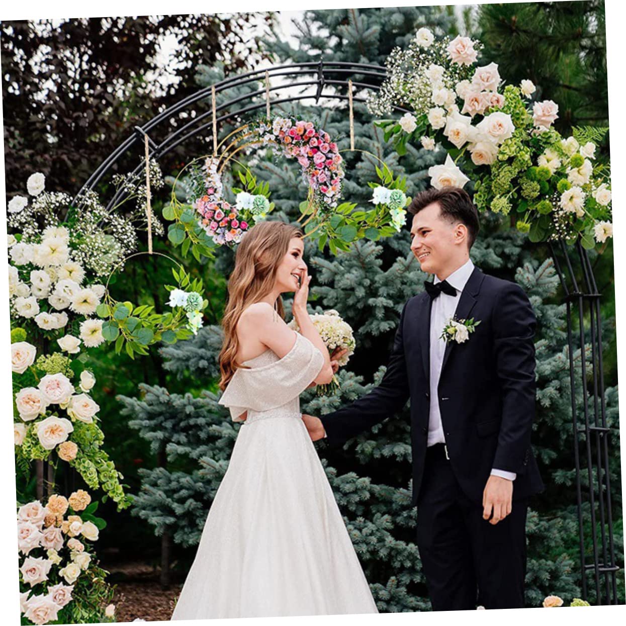 HOLIDYOYO Dream Catcher Circle Frame Metal Craft Ring Boho Dream Catcher Hoop Decorative Ring for Home