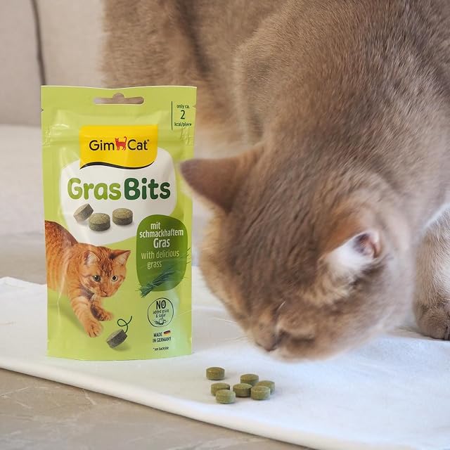 Foto 5 de 8 de GimCat Gras Bits - Con vitaminas naturales y nutrientes de la hierba deshidratada