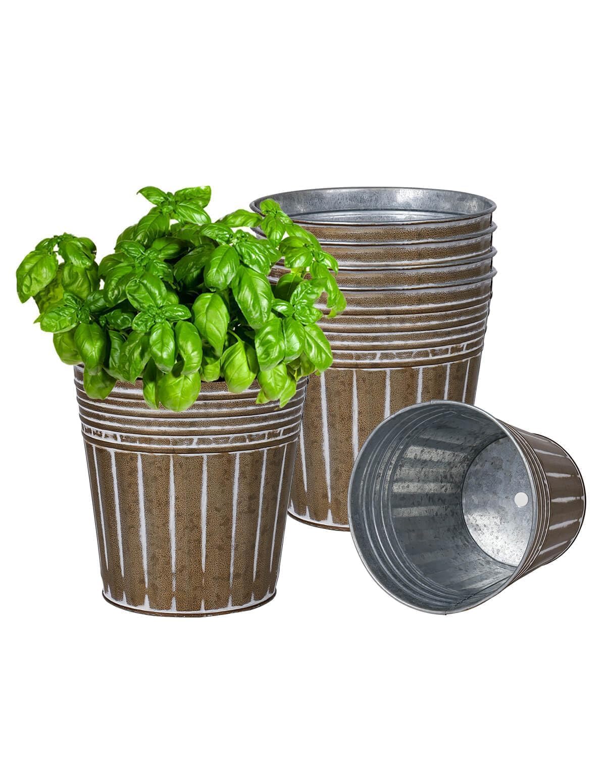 Pots rustiques vintage en métal galvanisé marron pour sublimer vos balcons et terrasses