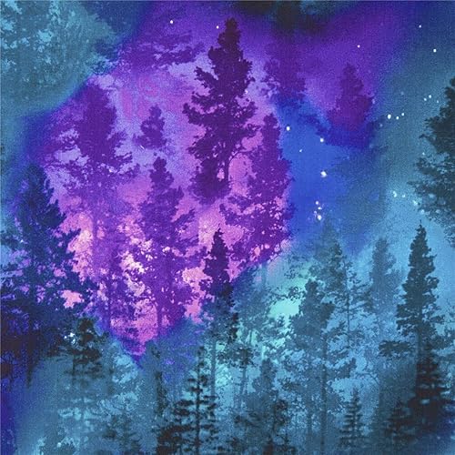 Púrpura y verde azulado bosque auroras boreales en árboles tela de algodón por Timeless Treasures USA (por 0.5 yardas)