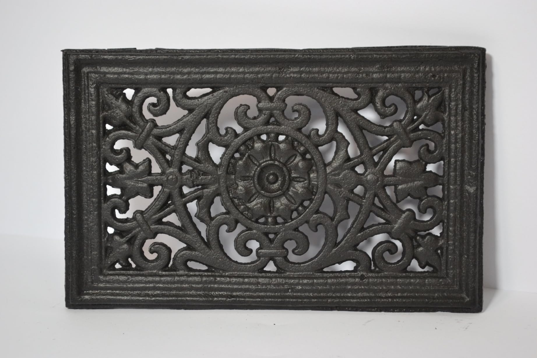 SEZAM Griglia di ventilazione in ghisa 23 x 2,5 x 14,5 cm per stufe a piastrelle, stufe a legna e caminetti – Griglia per aria calda – Griglia di ventilazione per forni OZ110 (Nero)