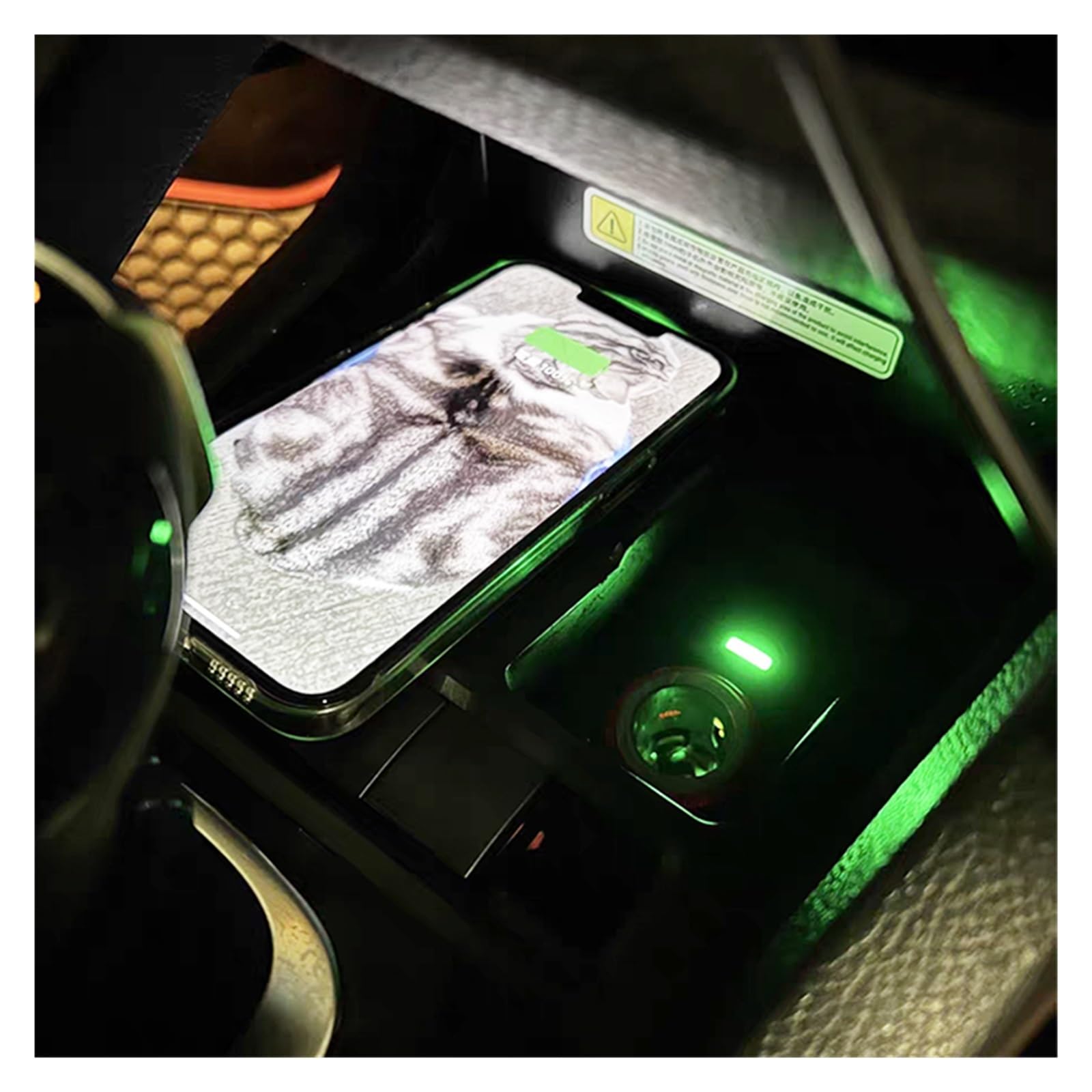 Caricabatterie Wireless for Auto 15W Caricabatterie for Telefono Qi Caricabatterie for Telefono Veloce Supporto di Ricarica Compatibile for VW Golf 6 MK6 Scirocco Sagitar 2008-2013