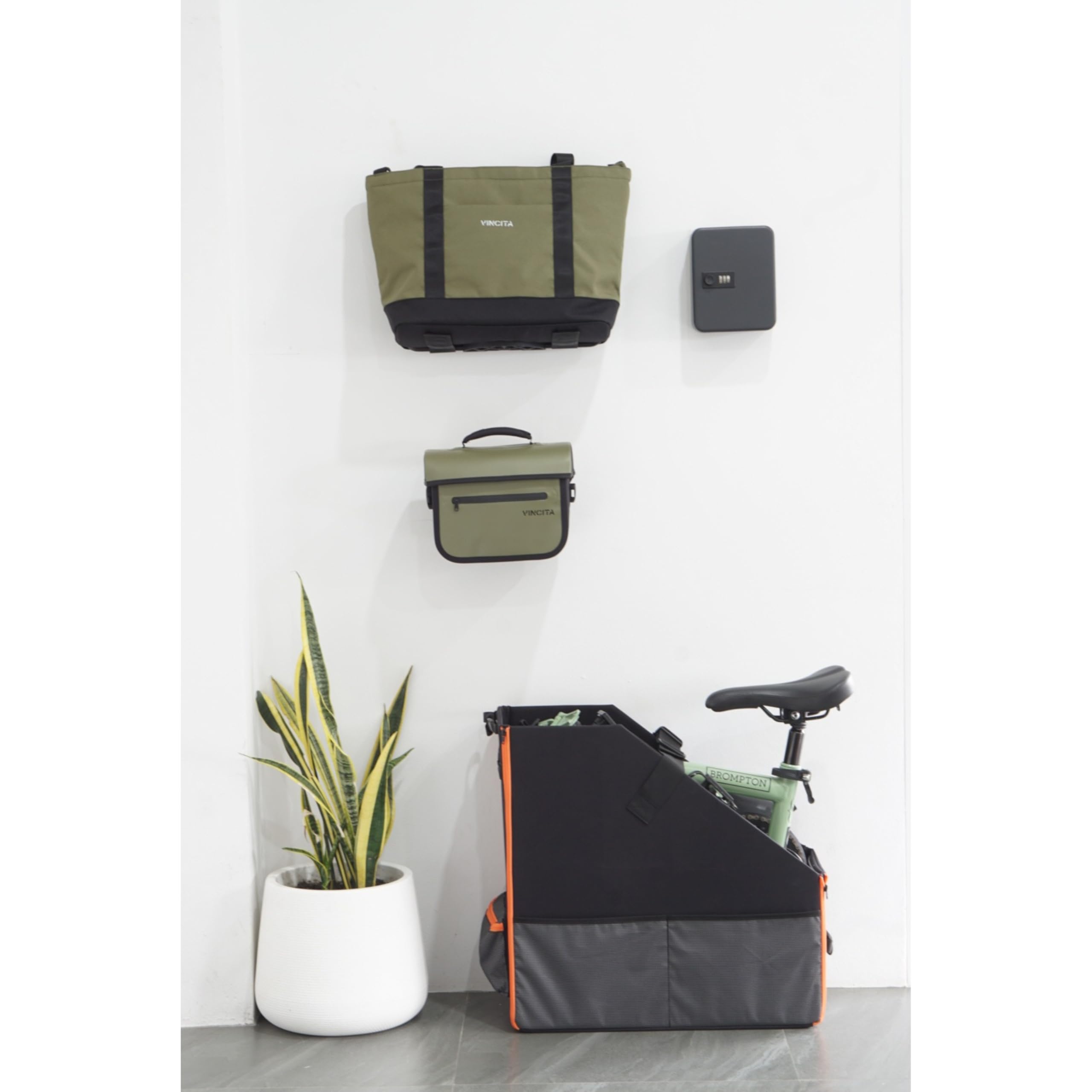 Vincita BagDock Wall Mount - Compatible with BT Folding Bike Front Bags, Black - Image 2
