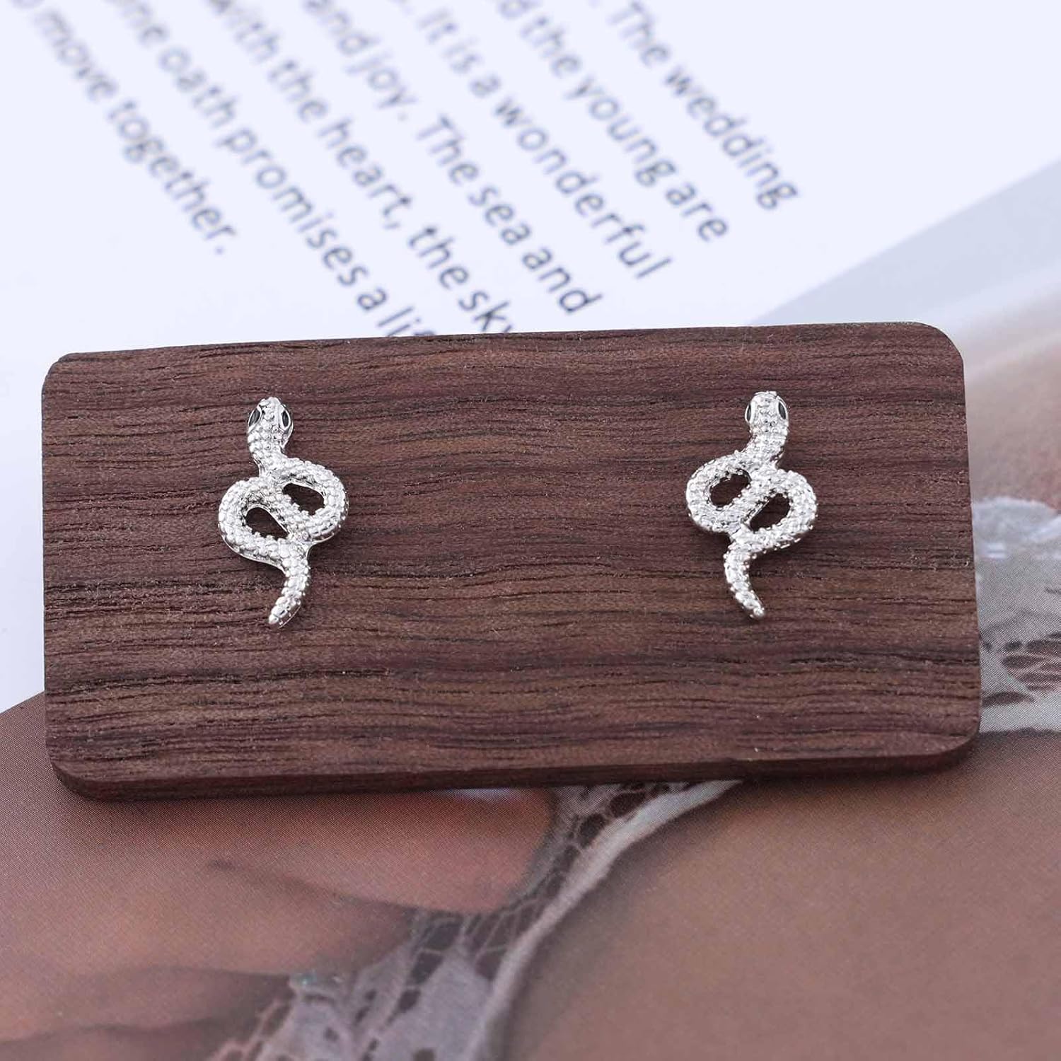 Punk Snake Earrings Silver Snake Stud Earrings Minimalist Snake Serpent Earrings Gothic Halloween Animal Earrings Jewelry for Women - Image 7