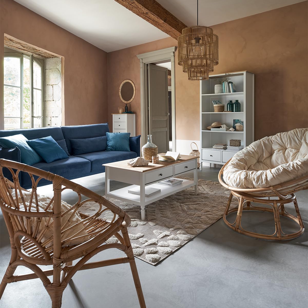 Atmosphera Créateur d'Intérieur - Fauteuil Seram en Rotin - Chaise Papasan Confortable avec Coussin - Intérieur et Extérieur - Mobilier de Jardin, Terrasse, Balcon, Salon